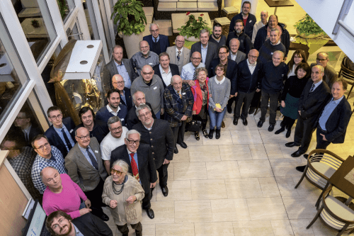 Abb. oben: Gesamtgruppe. Es fehlen: Jürgen Endemann, Dr. Reinhard Fischer und Johanna Wieneke